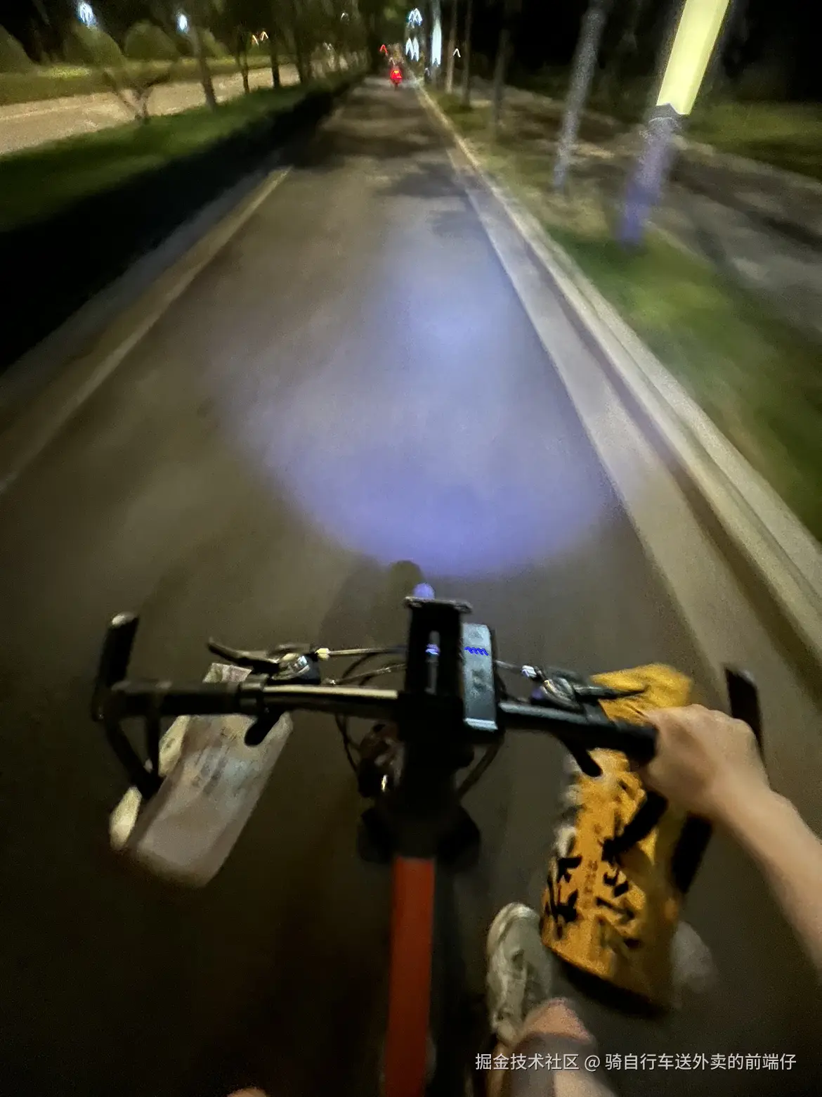 骑自行车送外卖的前端仔于2025-08-14 13:44发布的图片