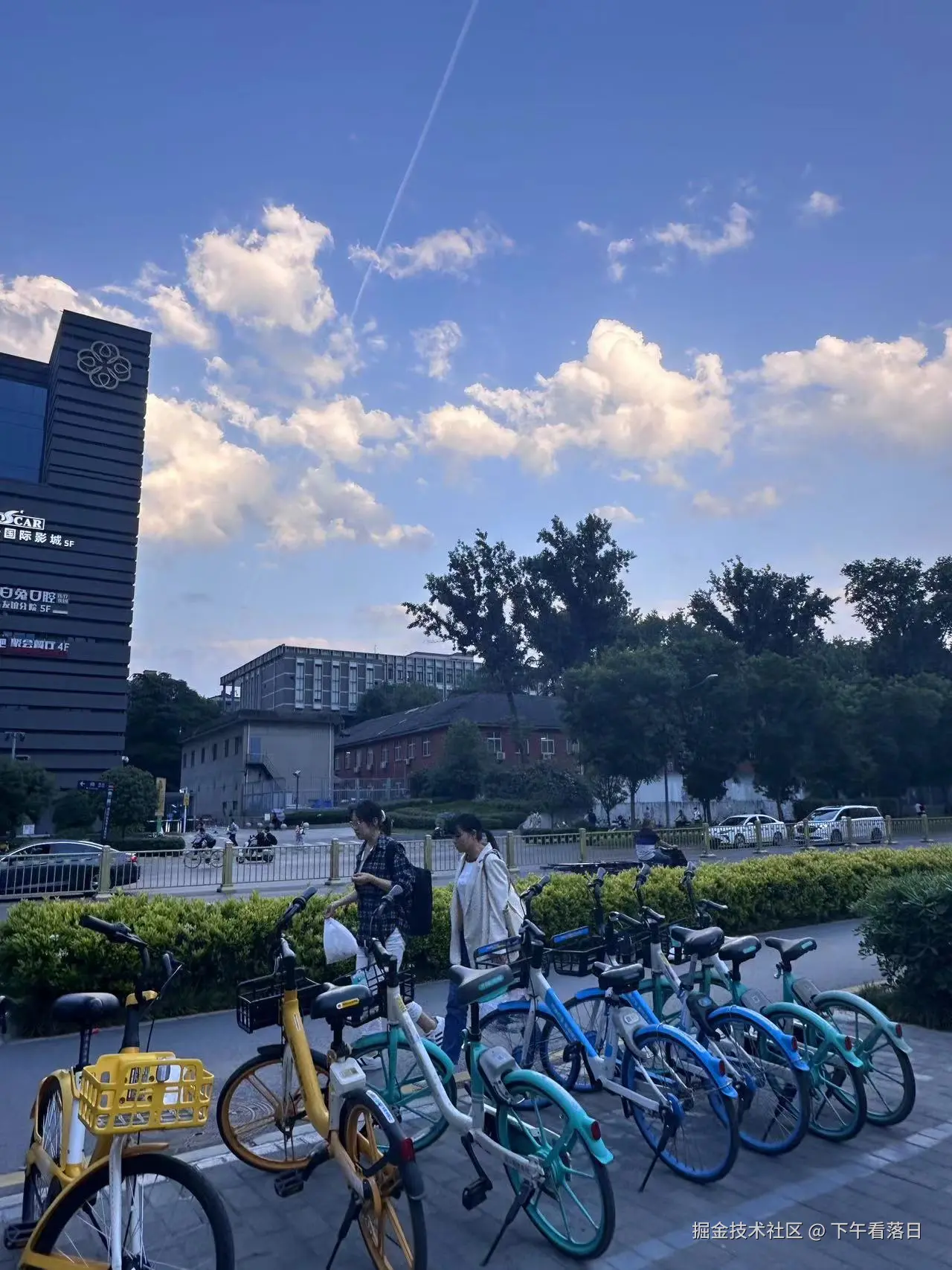 下午看落日于2025-04-29 16:53发布的图片