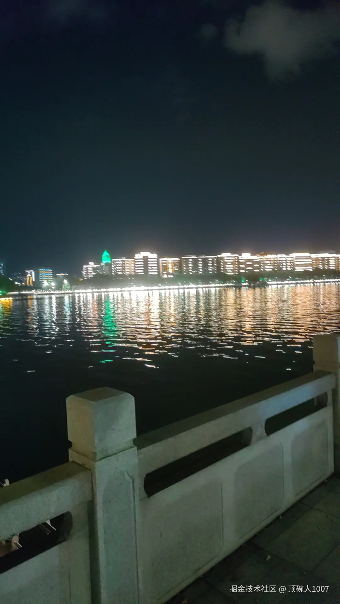 顶碗人1007于2024-07-21 00:00发布的图片