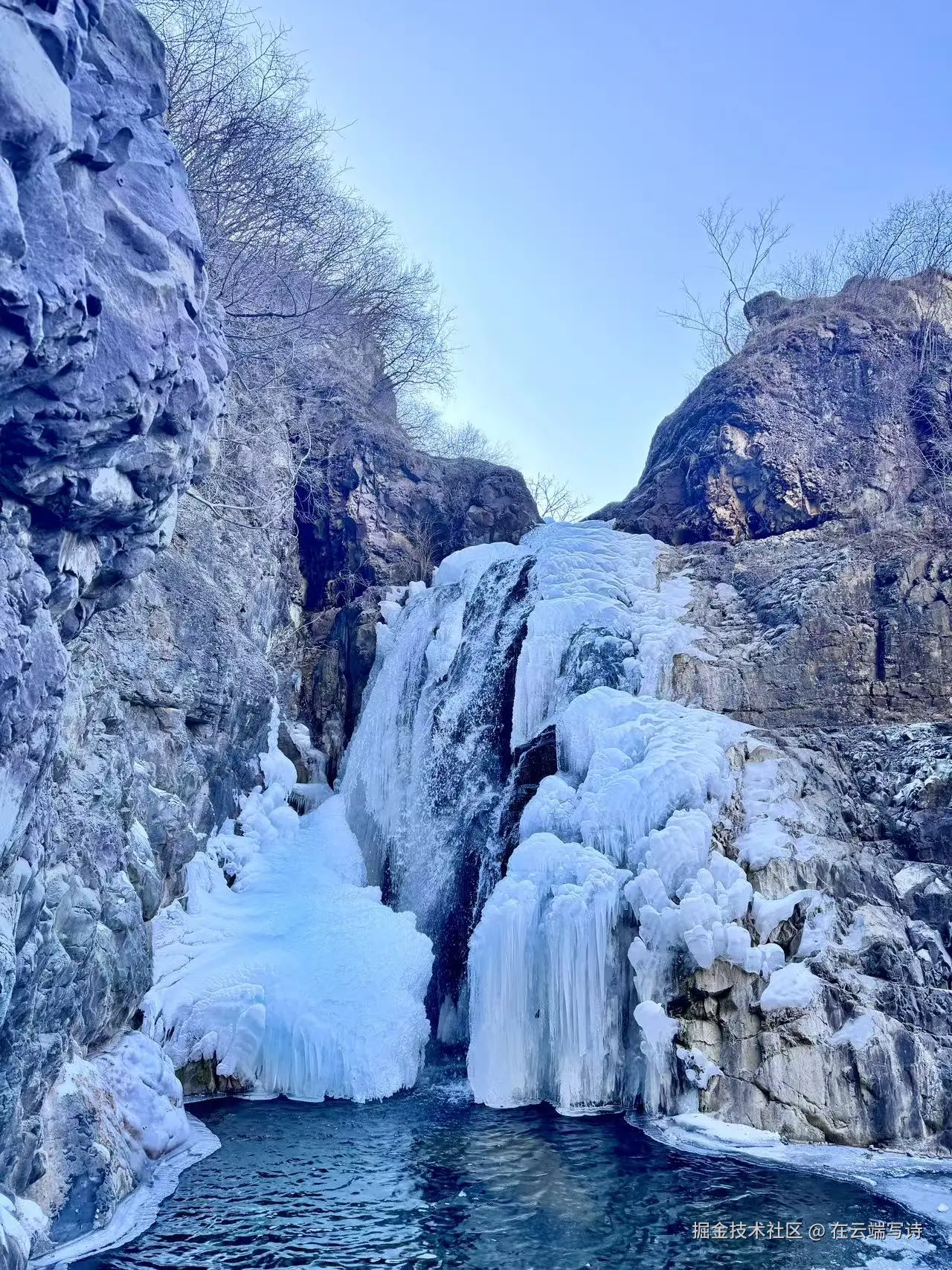 在云端写诗于2025-12-29 14:55发布的图片