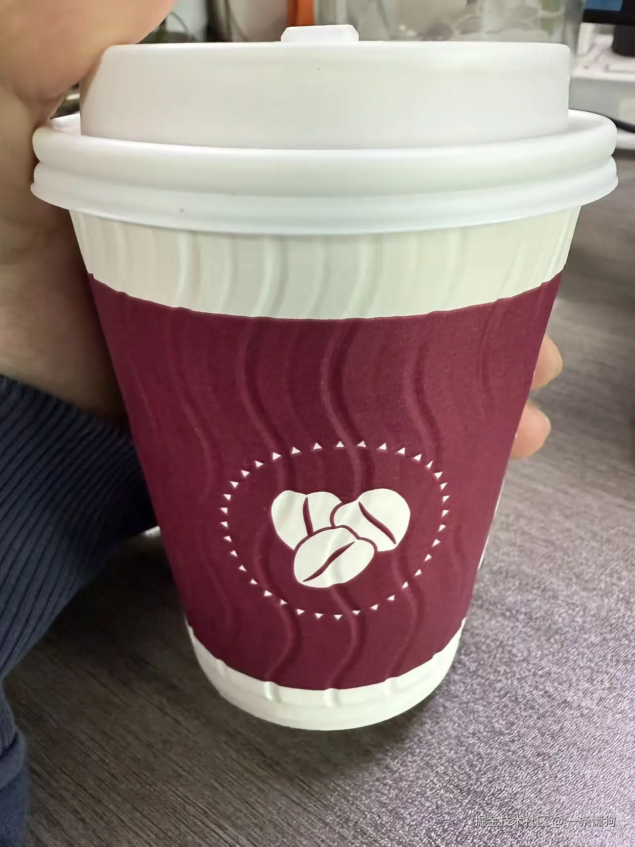 一条懒狗于2025-12-03 09:24发布的图片