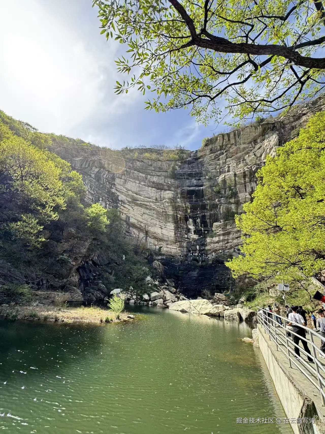 在云端写诗于2026-04-08 14:04发布的图片