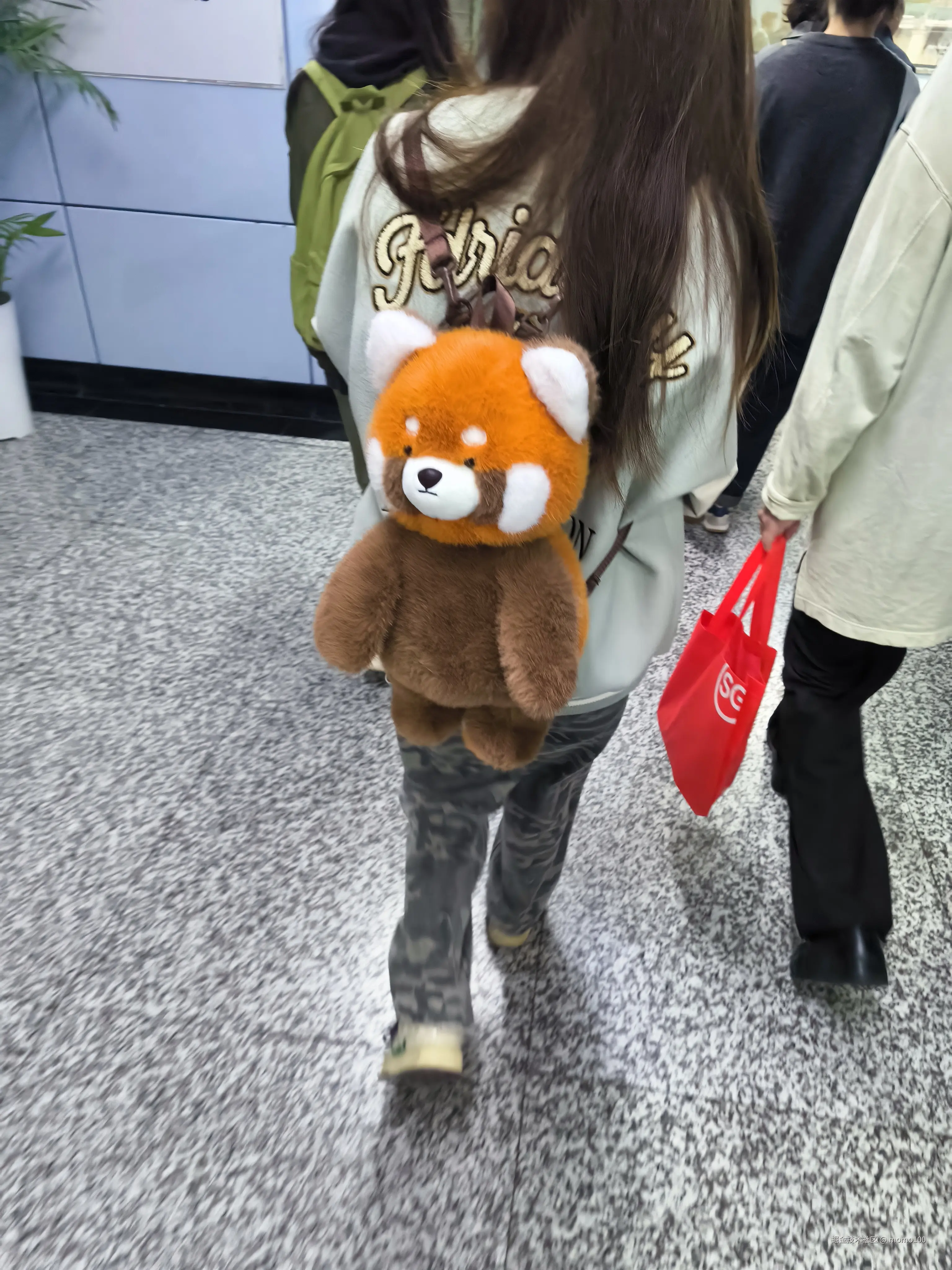 momo100于2024-11-18 01:33发布的图片