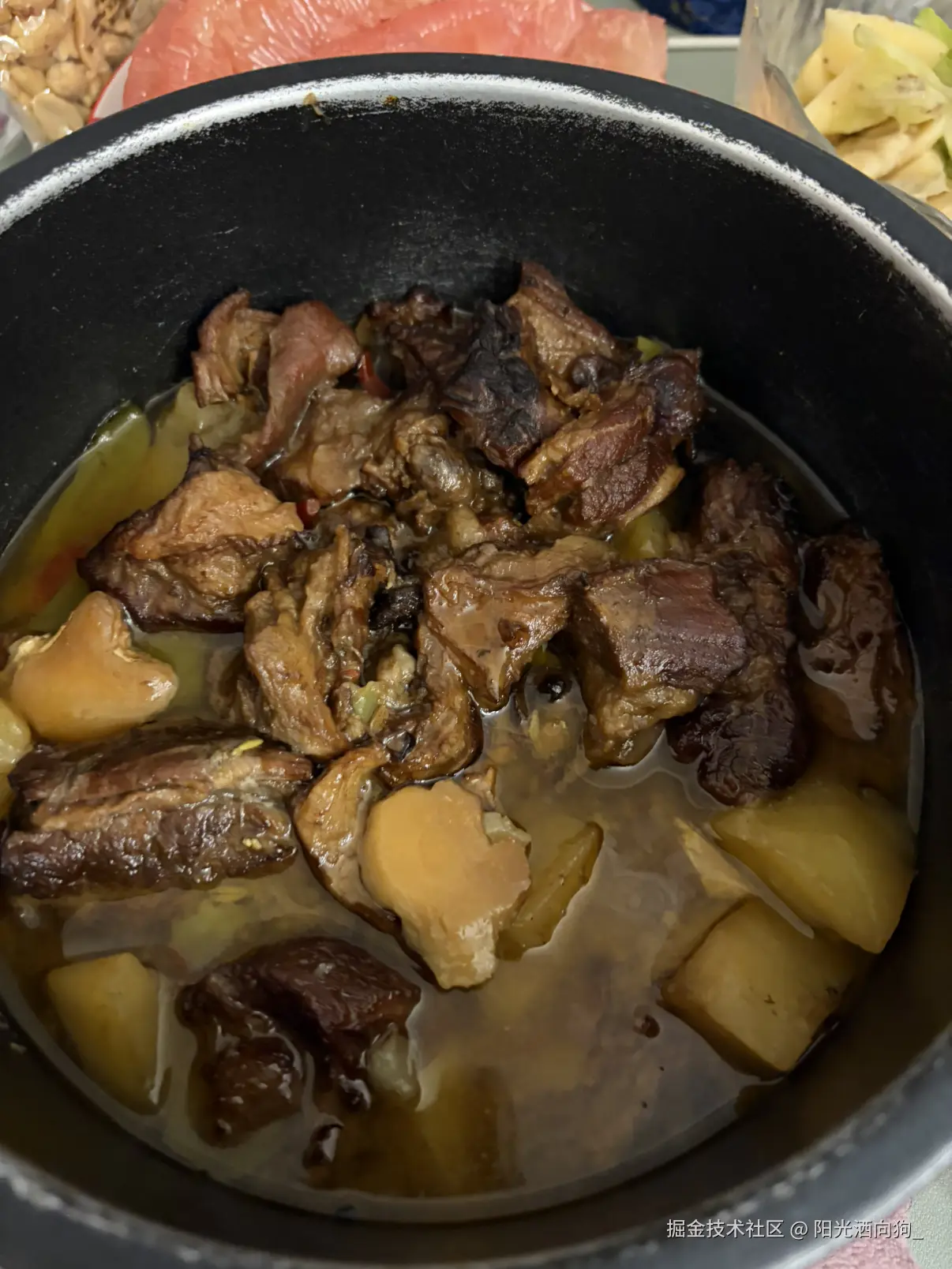 阳光洒向狗_于2025-11-05 16:36发布的图片