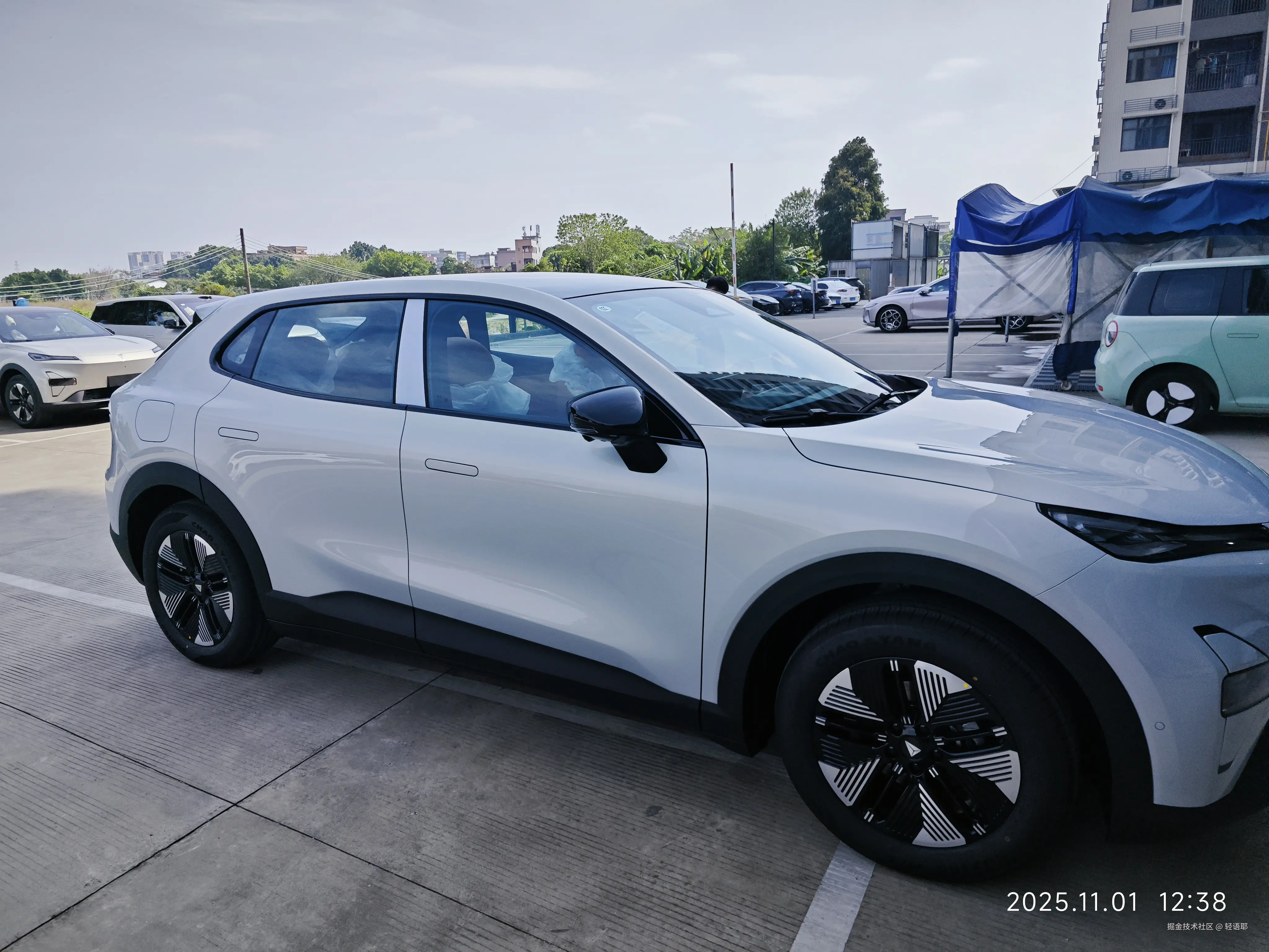 轻语耶于2025-11-03 10:07发布的图片