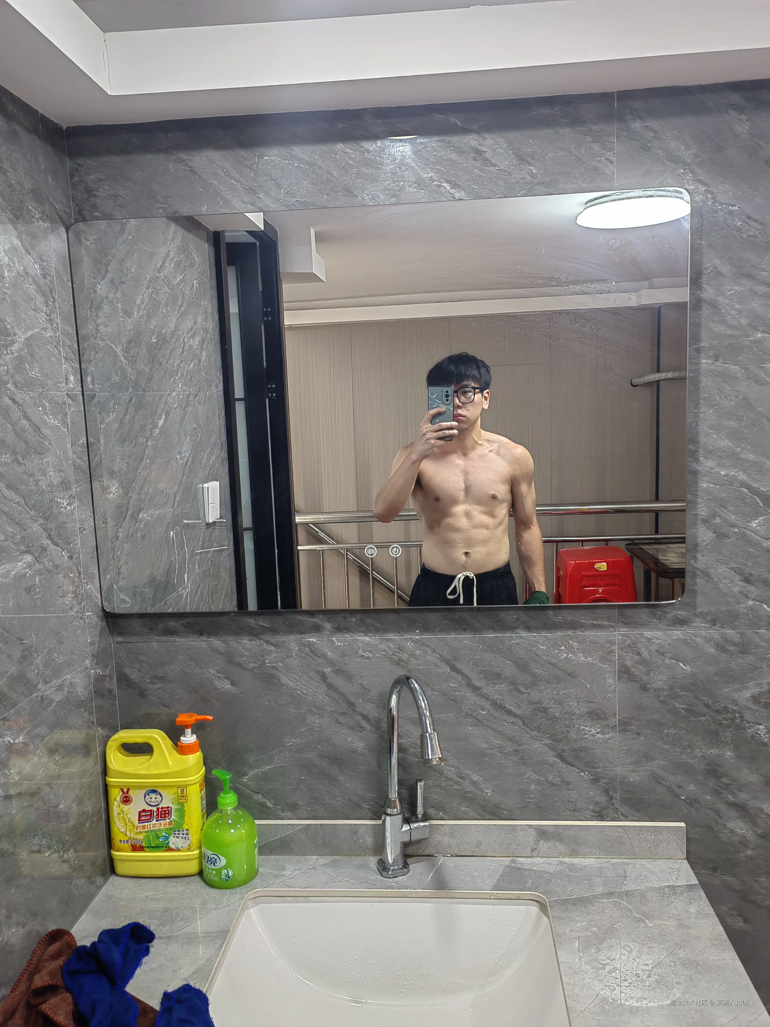 顶碗人1007于2024-08-13 00:03发布的图片