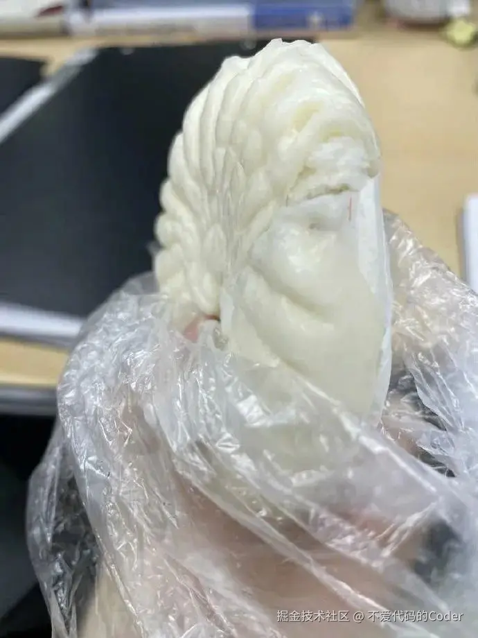 不爱代码的Coder于2025-04-15 16:36发布的图片