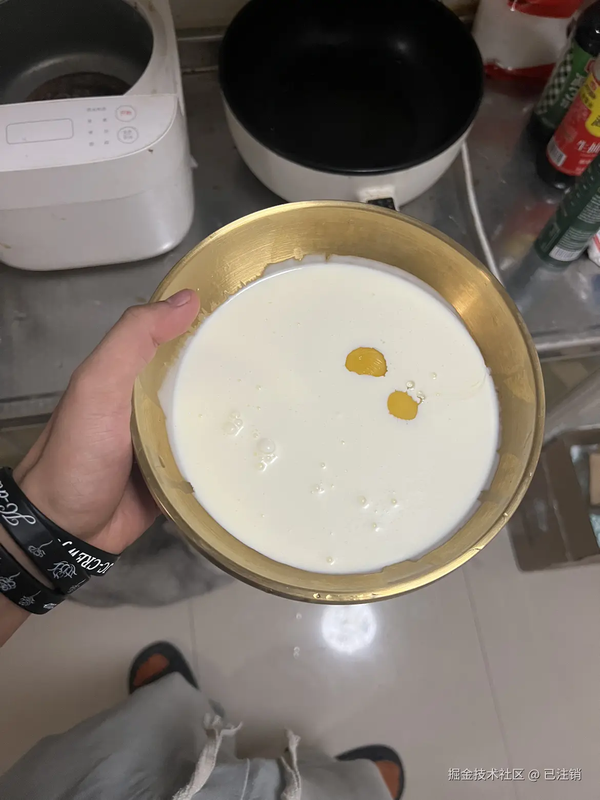 已注销于2024-11-03 20:34发布的图片