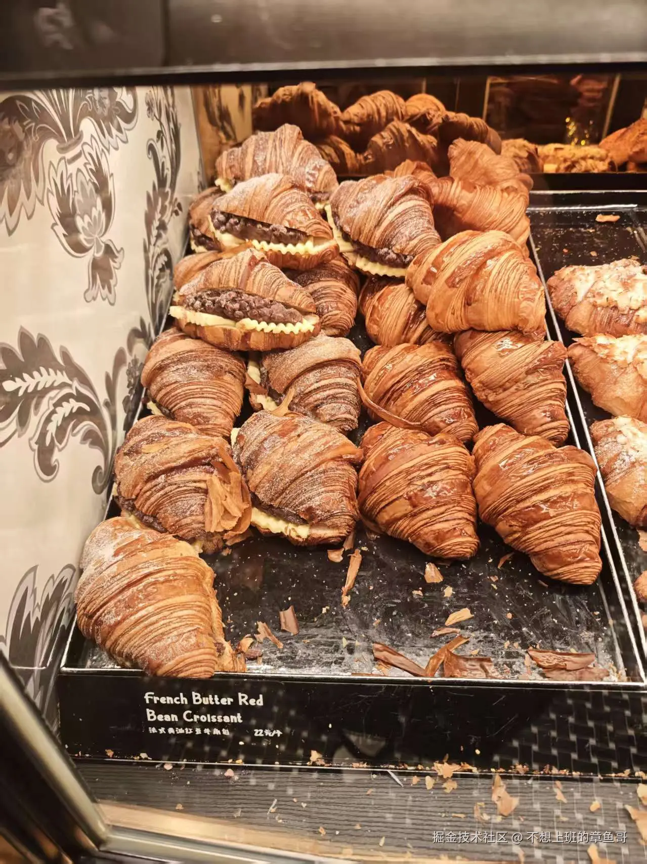 不想上班的章鱼哥于2025-11-17 11:51发布的图片