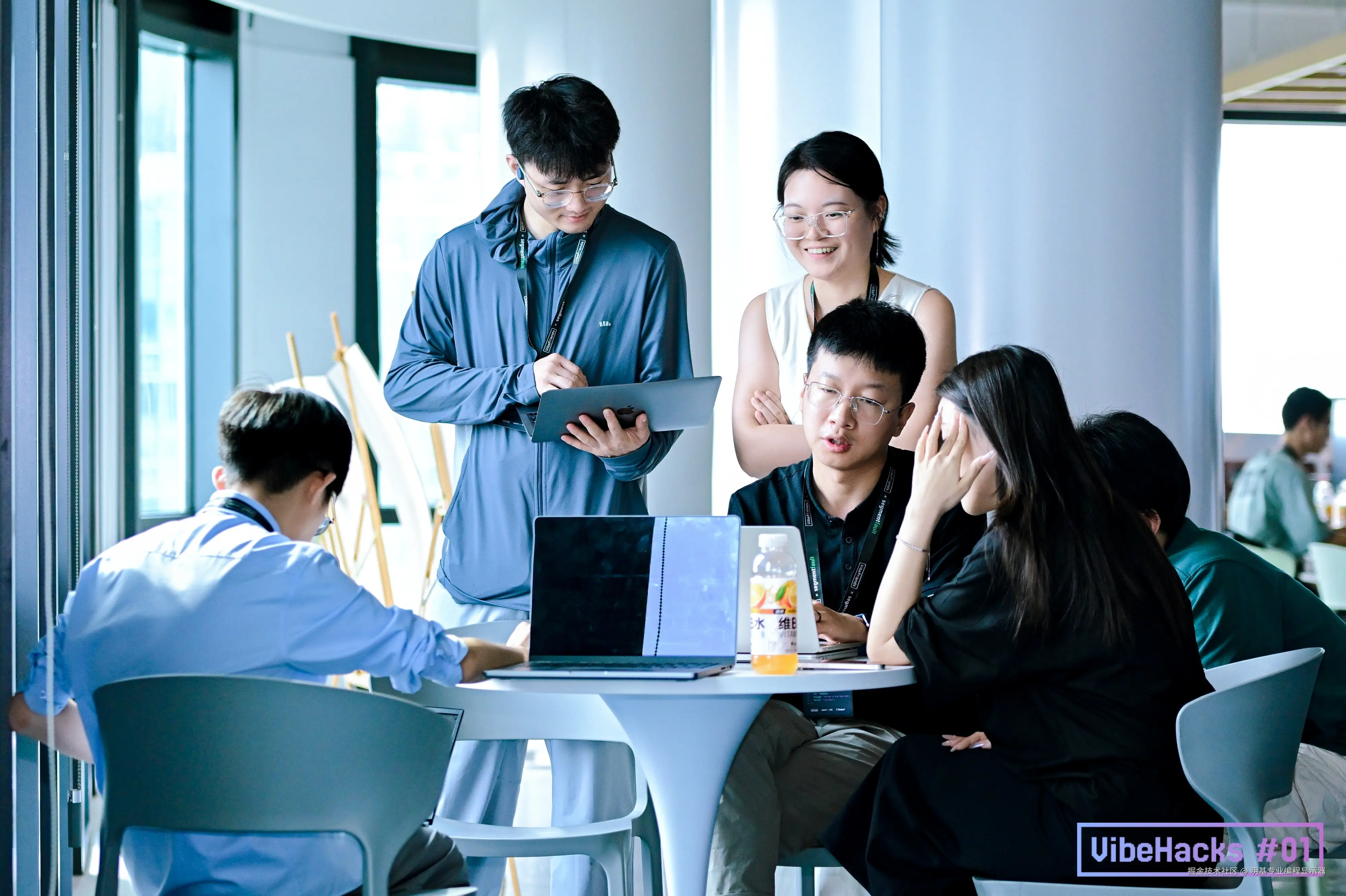 明基专业编程显示器于2025-09-18 16:33发布的图片