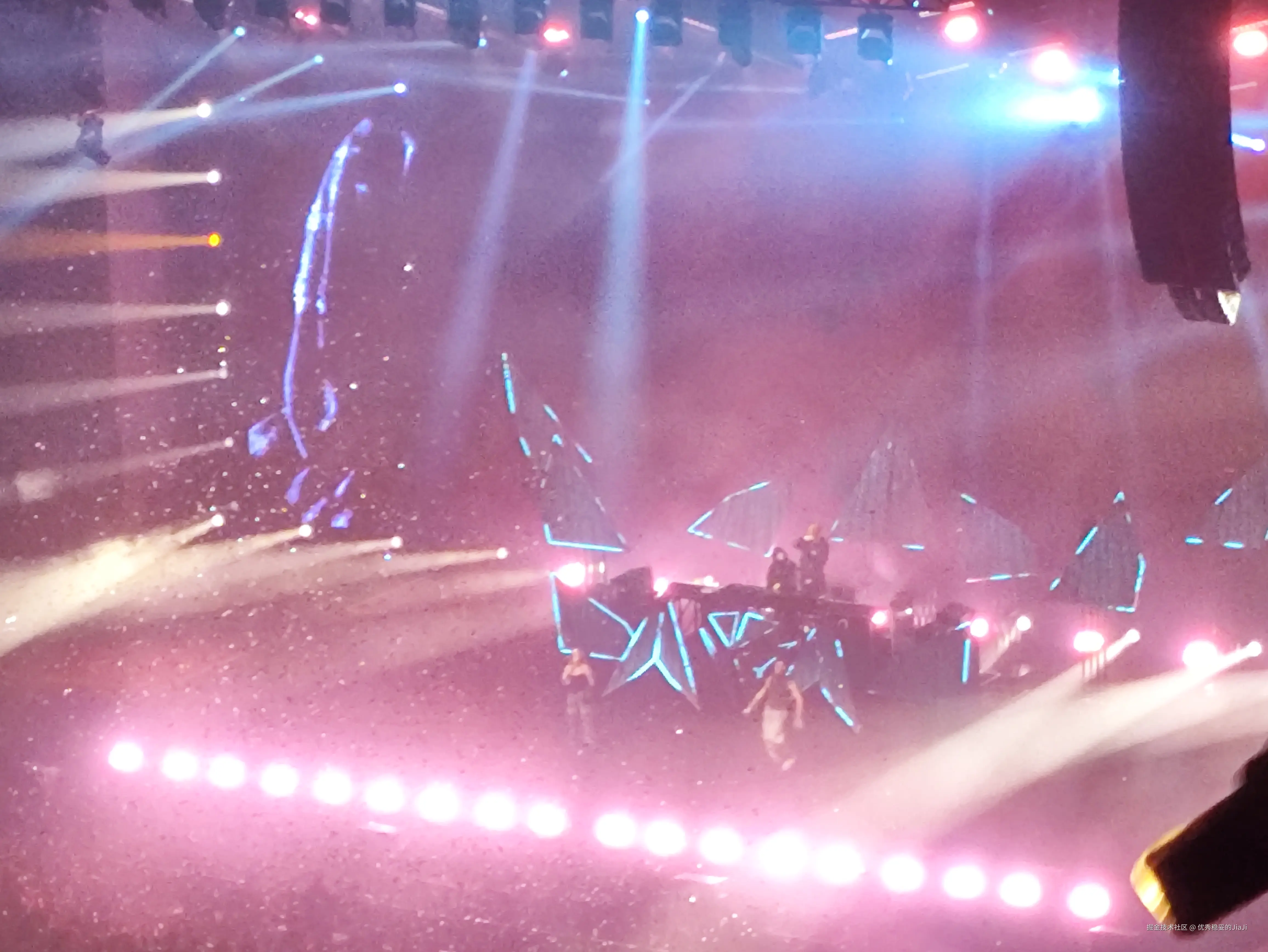 优秀稳妥的JiaJi于2024-12-02 14:13发布的图片