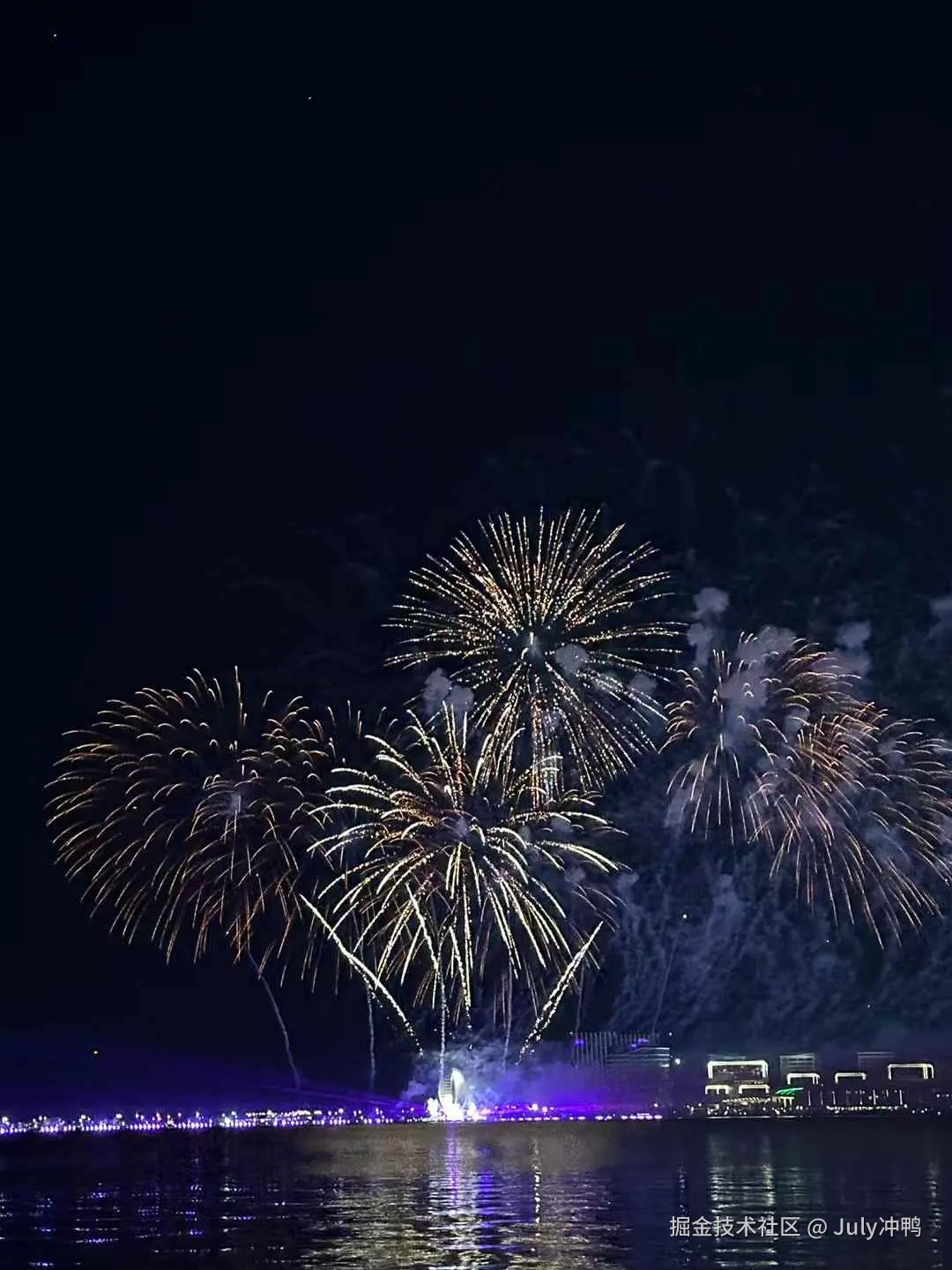 July冲鸭于2025-06-13 16:13发布的图片