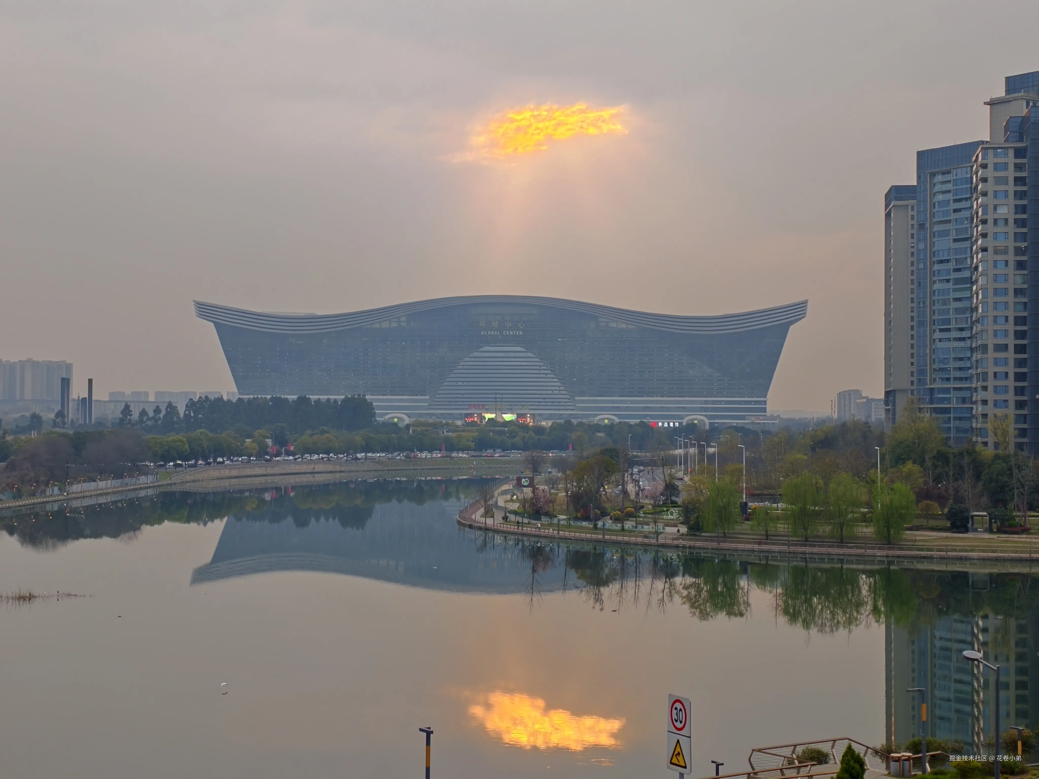 花卷小弟于2025-03-26 10:07发布的图片