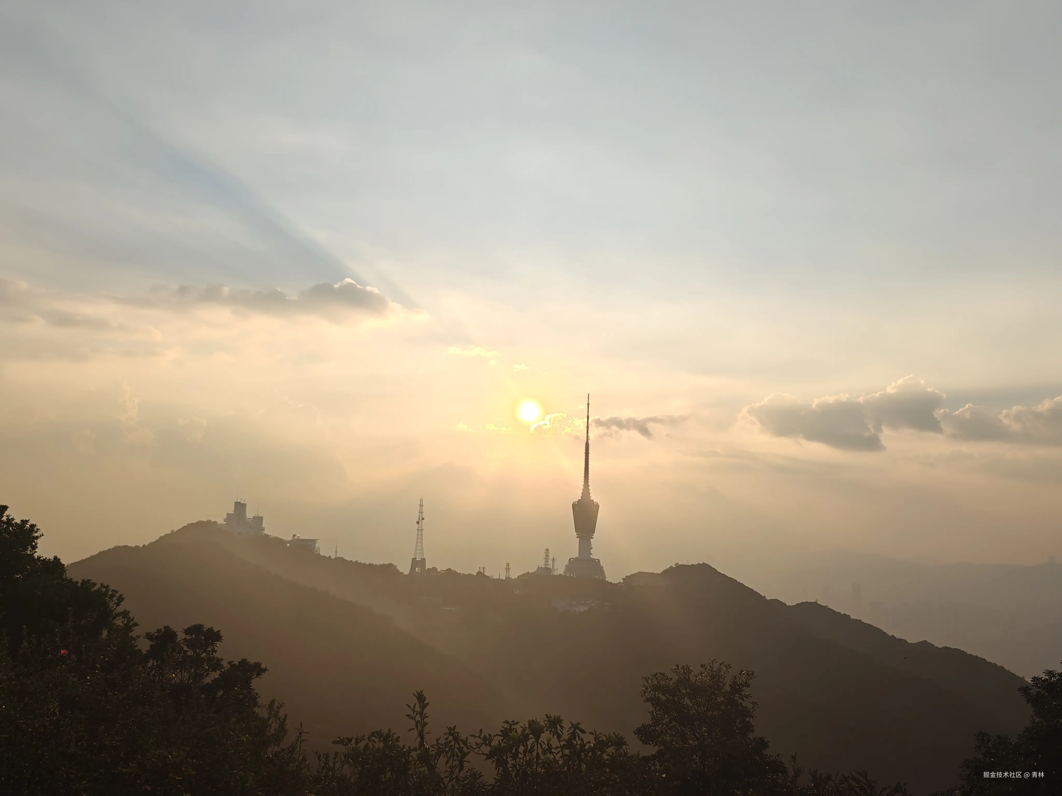 青林于2025-10-20 09:26发布的图片