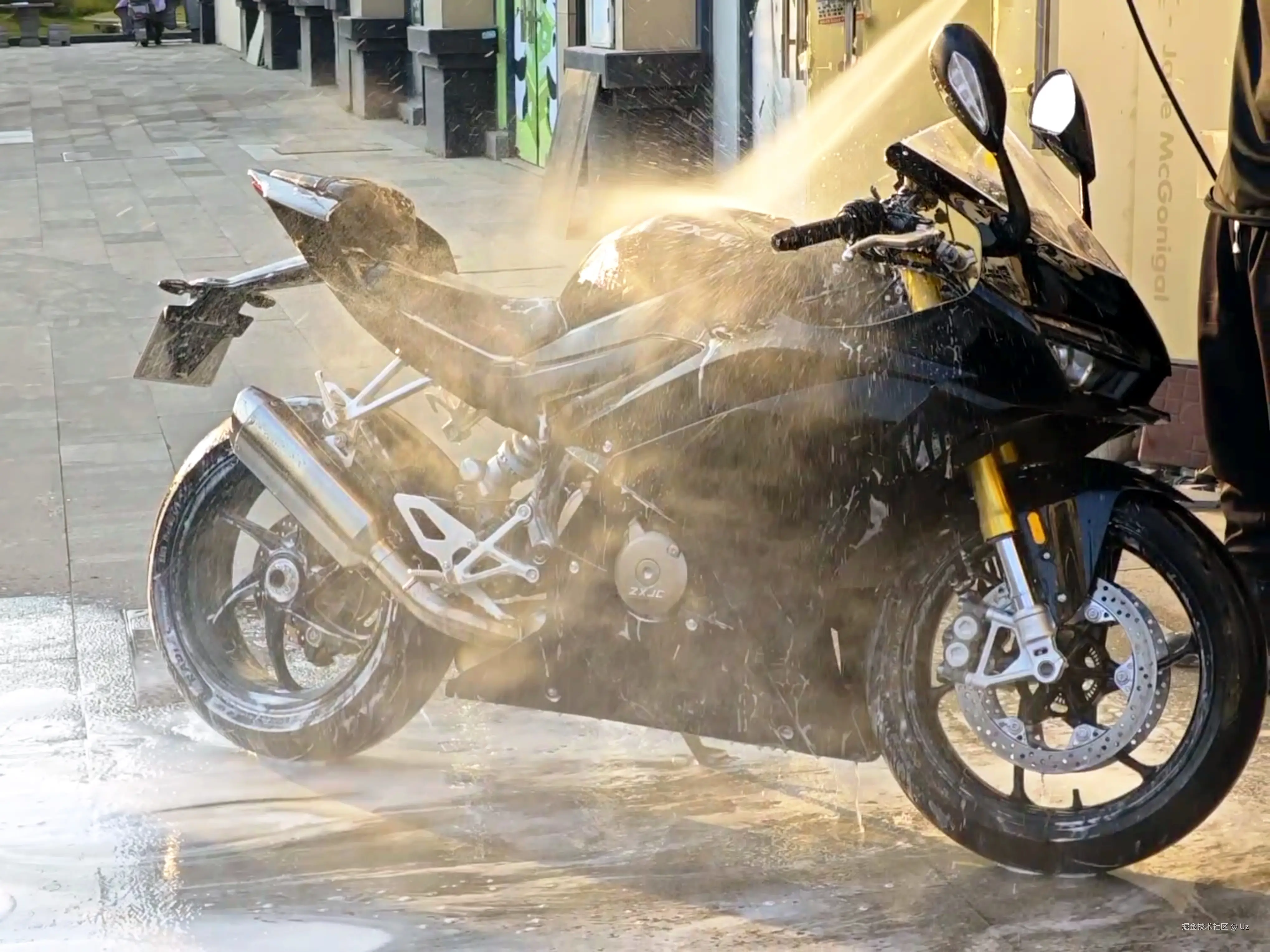 Uz于2026-01-04 13:23发布的图片