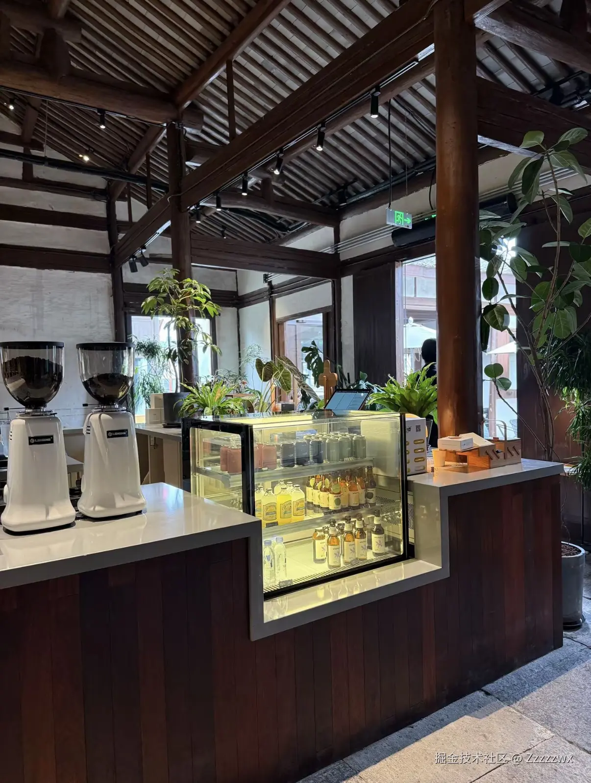 Zzzzzwx于2025-11-21 14:42发布的图片