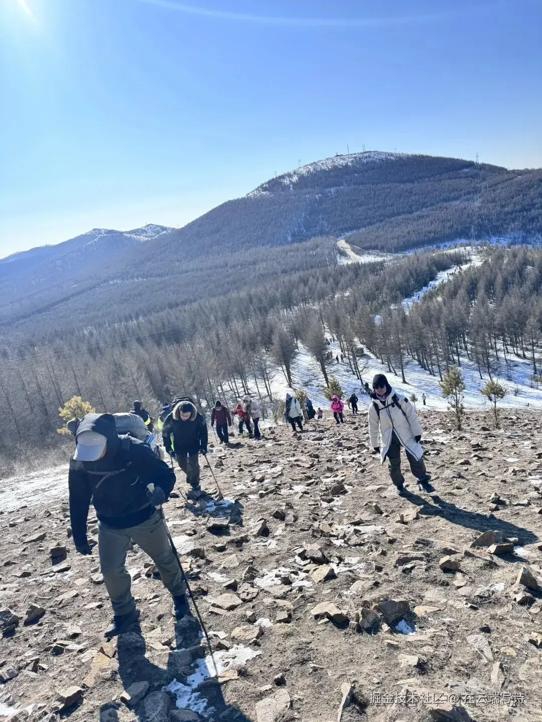 在云端写诗于2026-01-04 10:40发布的图片