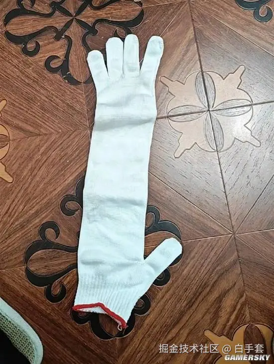 白手套于2025-12-04 10:11发布的图片