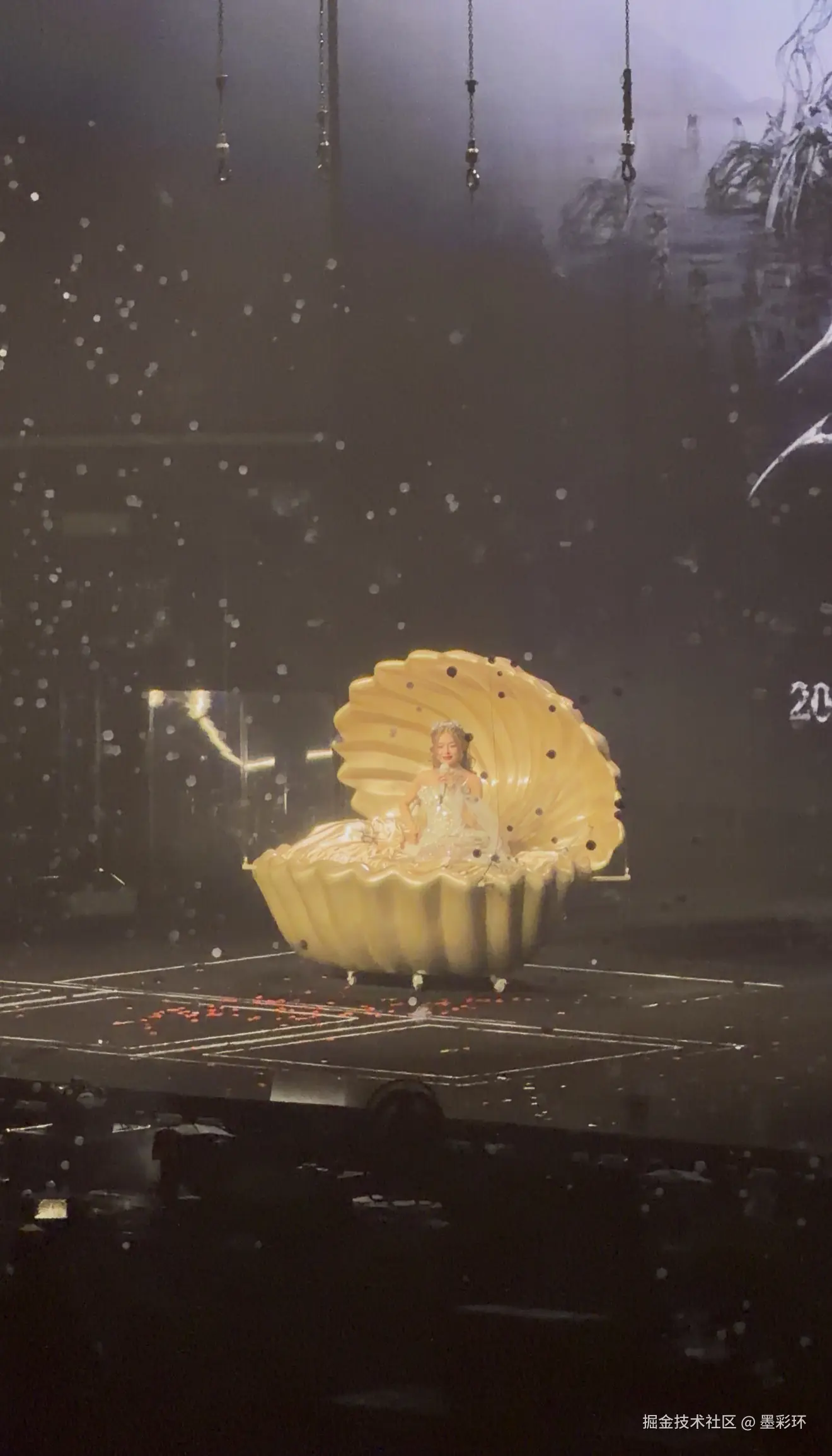 墨彩环于2025-12-22 00:47发布的图片