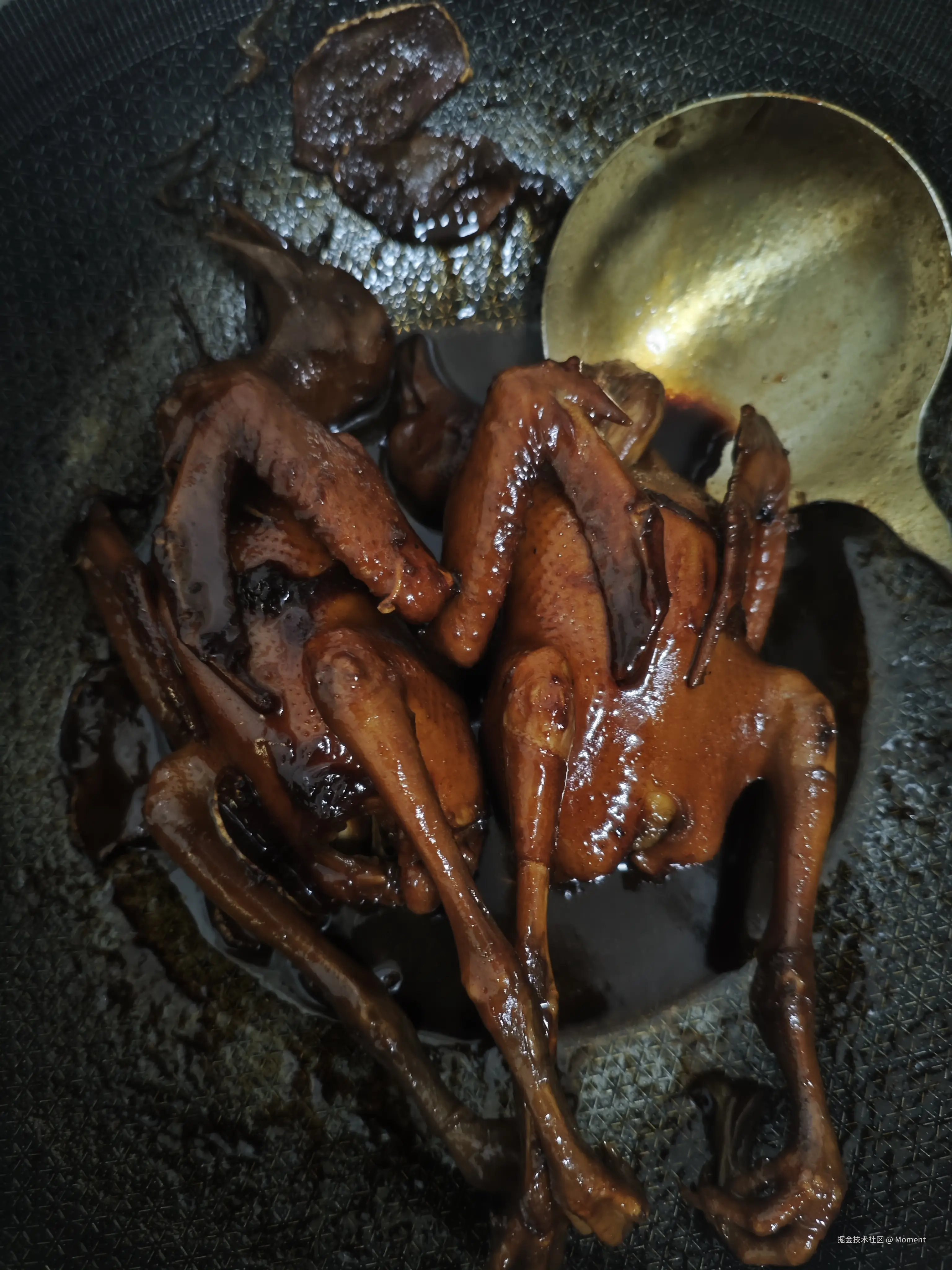 Moment于2025-08-26 10:11发布的图片