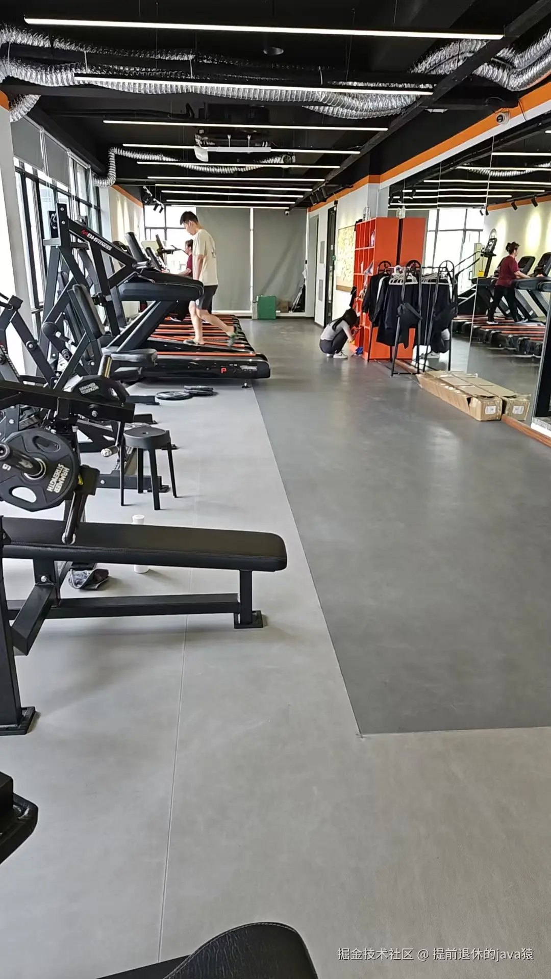 提前退休的java猿于2025-04-23 08:00发布的图片