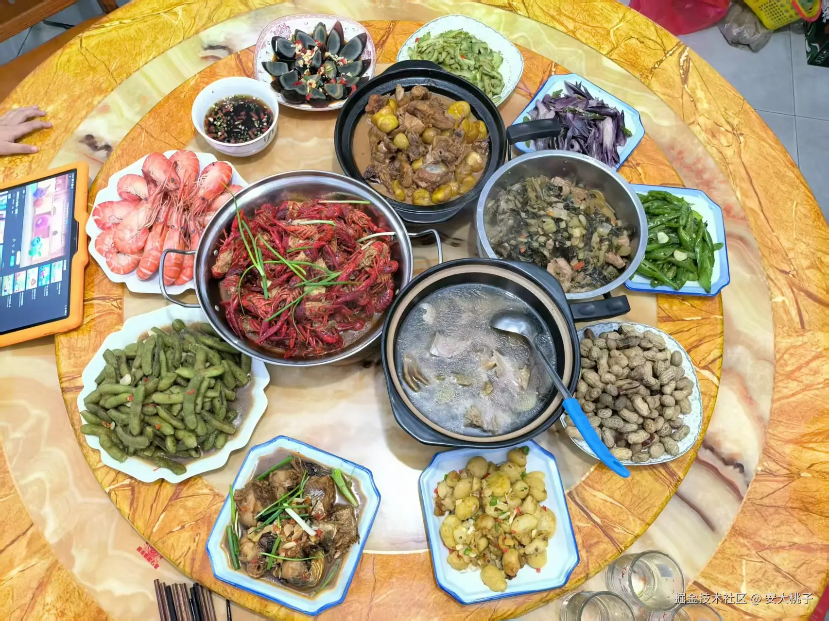 安大桃子于2025-08-22 07:49发布的图片