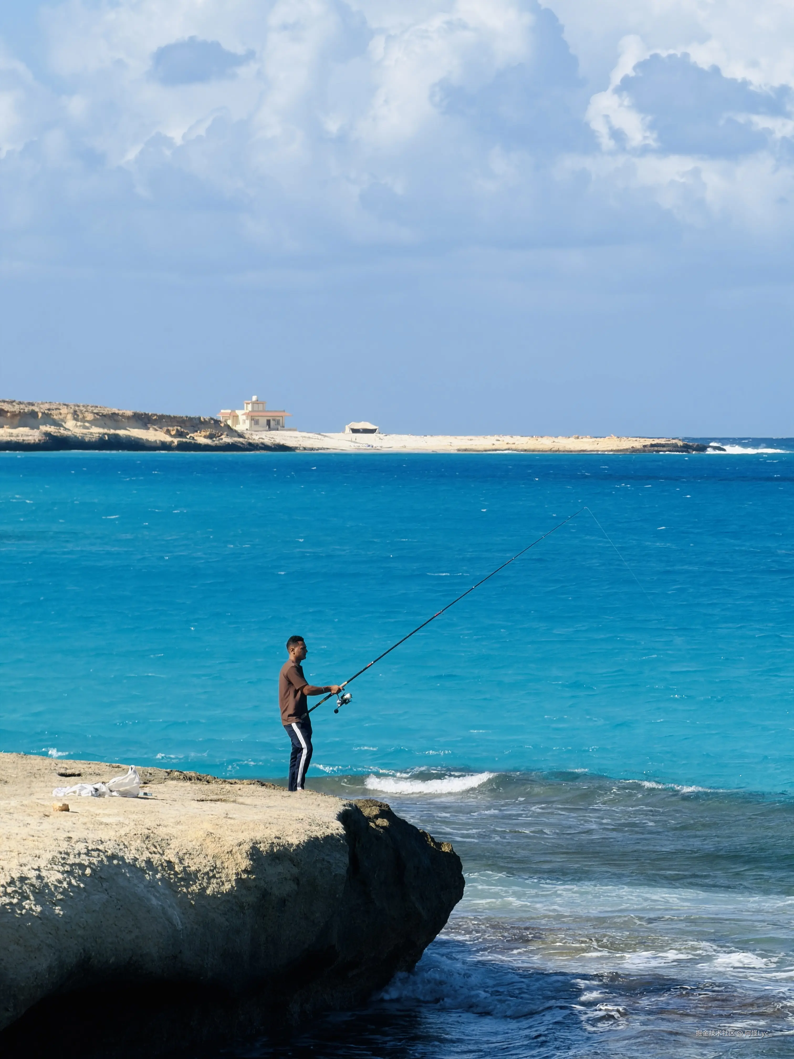 阿怪Lyc_于2025-10-15 11:20发布的图片