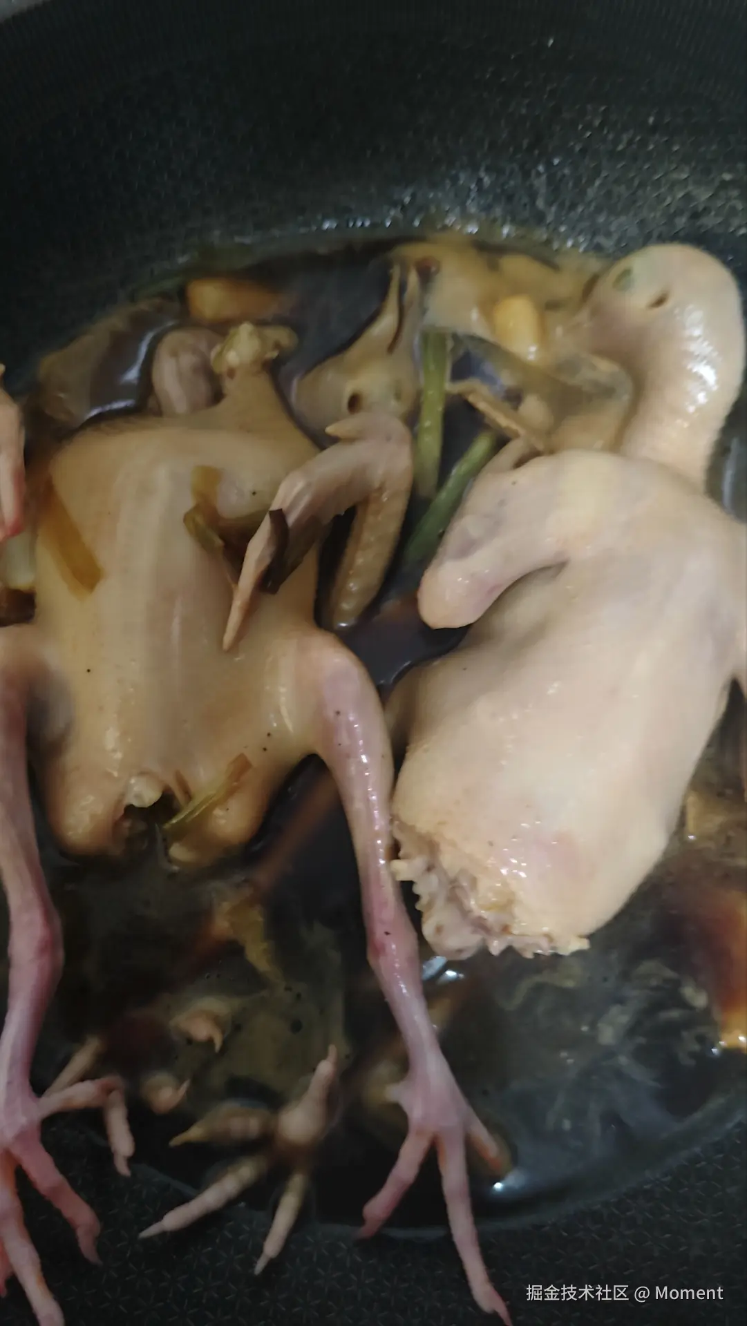 Moment于2025-08-26 10:11发布的图片