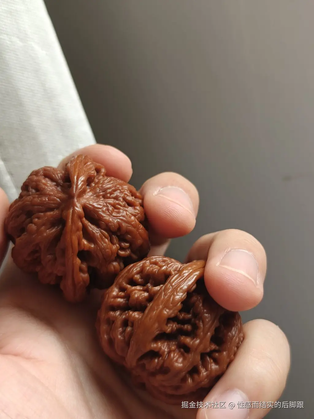 性感而结实的后脚跟于2025-04-08 17:37发布的图片