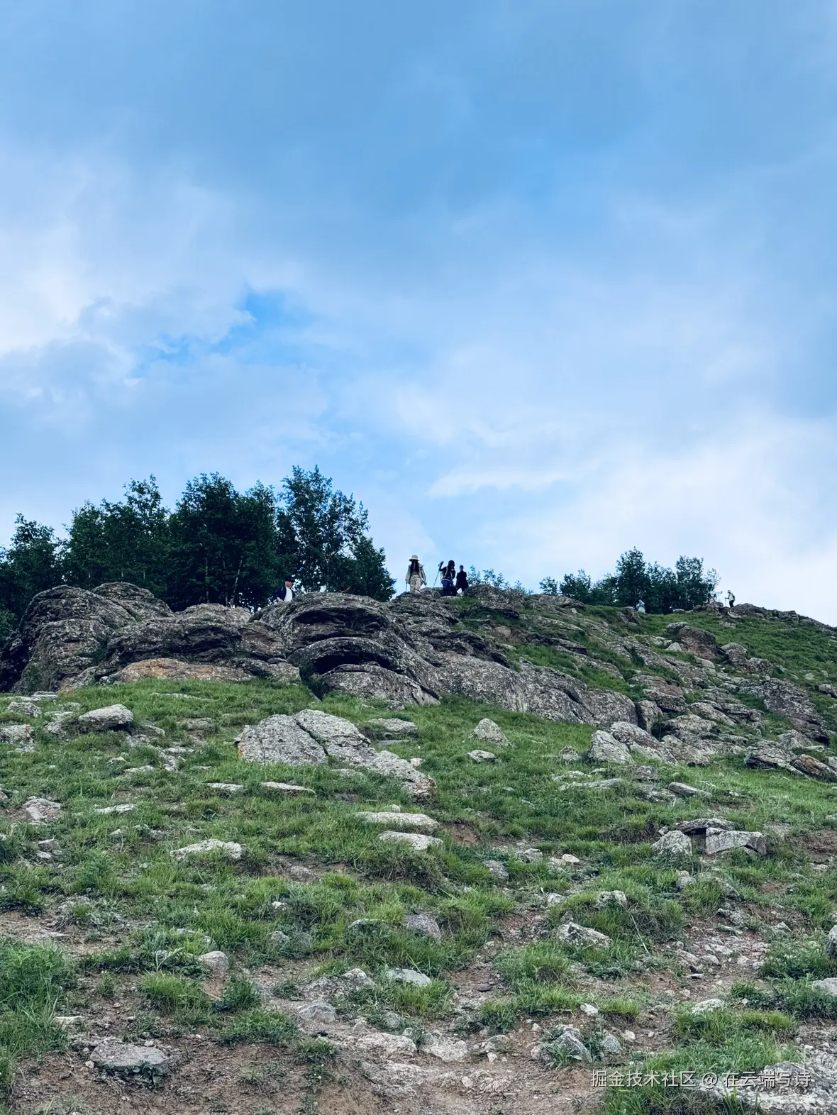 在云端写诗于2025-06-11 09:59发布的图片