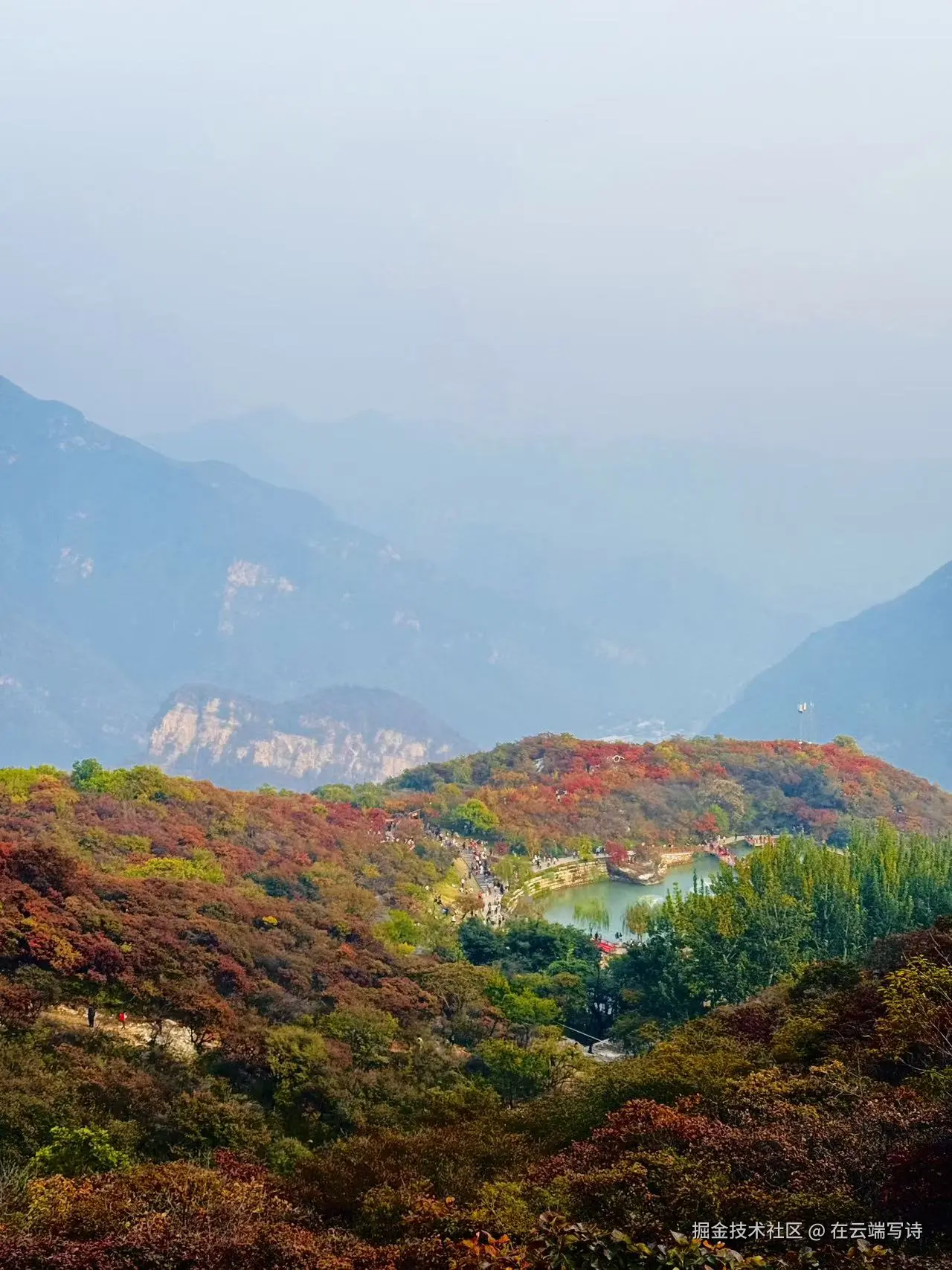 在云端写诗于2025-10-27 02:27发布的图片