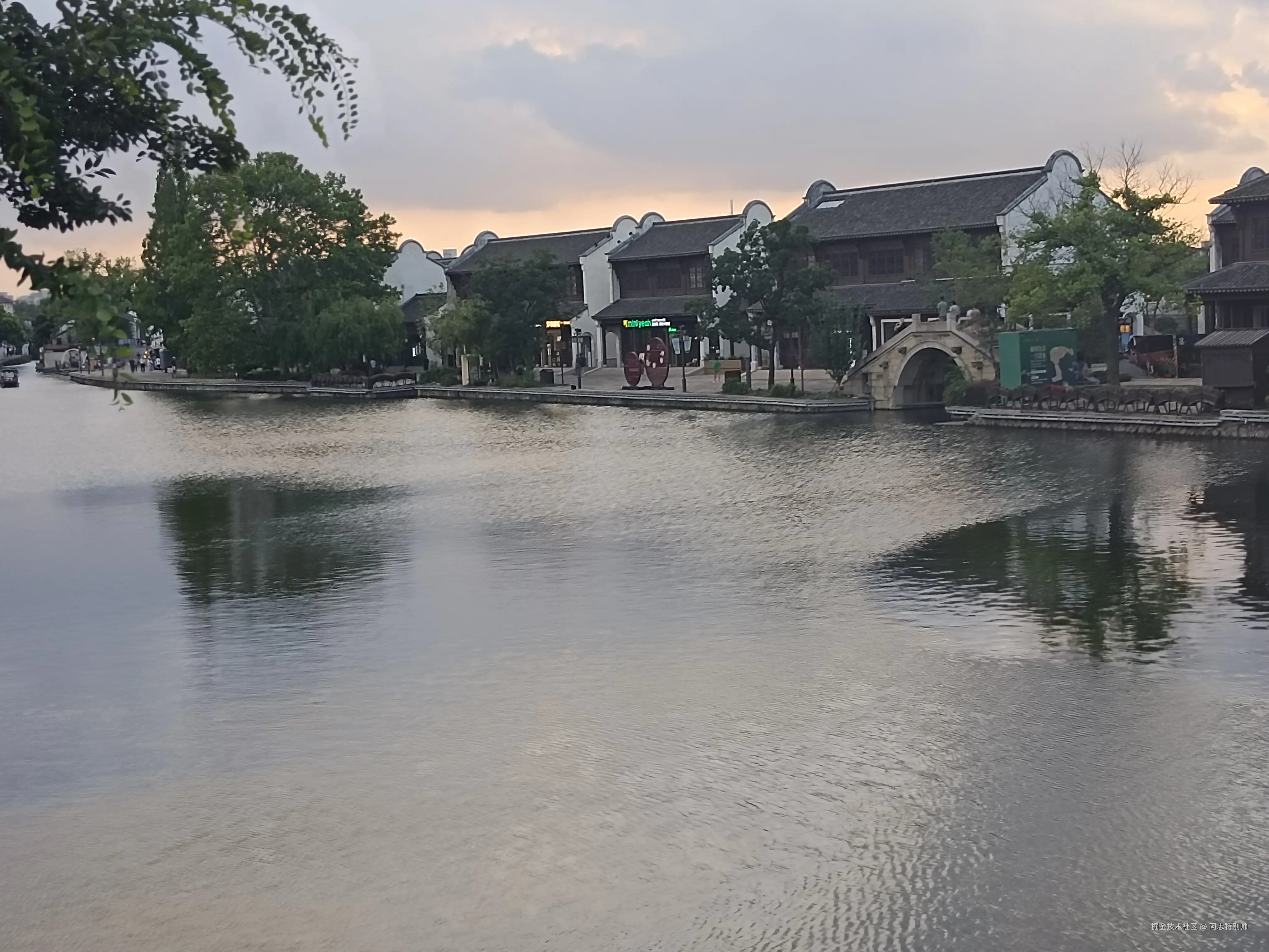 阿忠特别帅于2024-10-09 00:58发布的图片