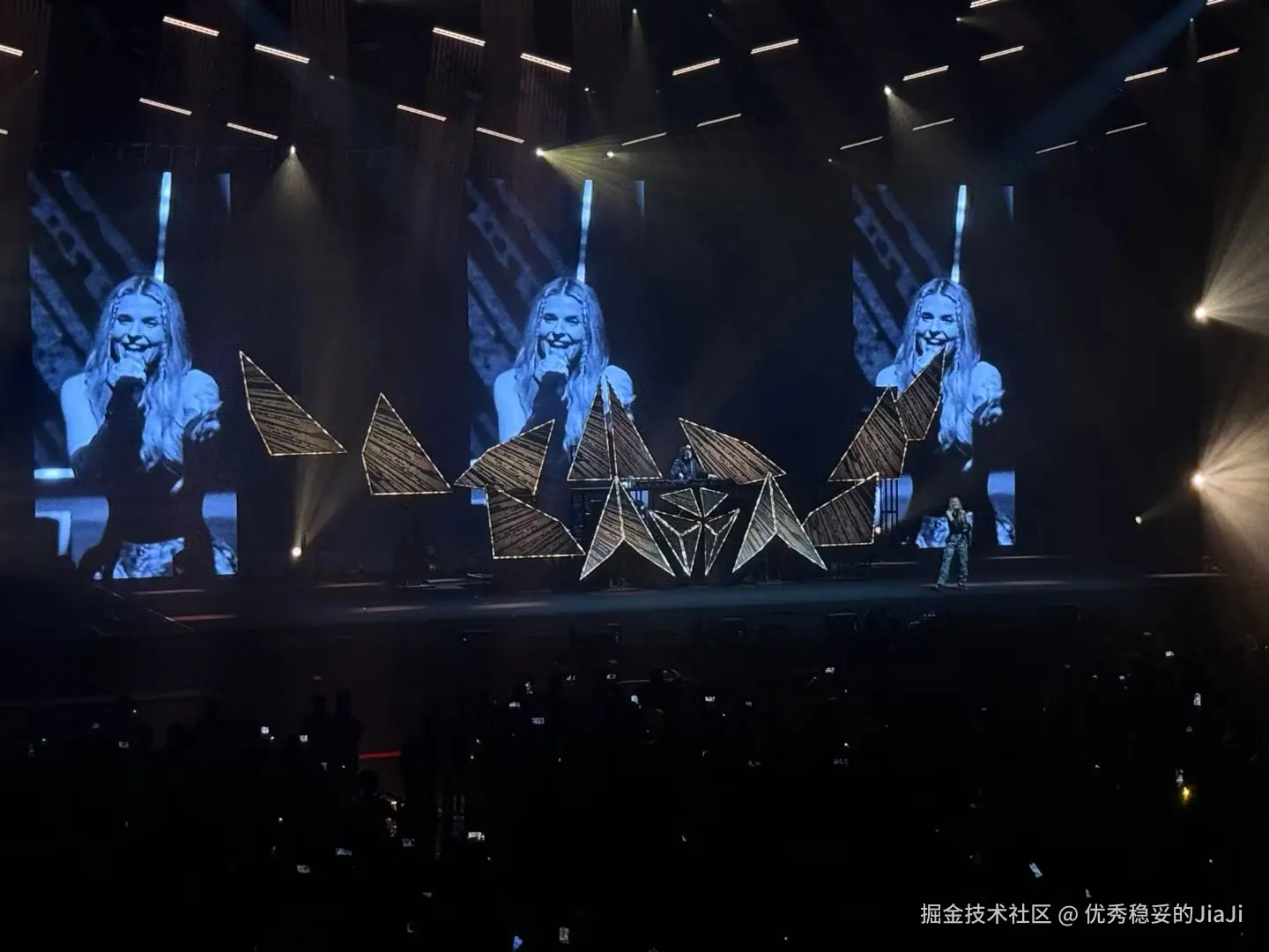 优秀稳妥的JiaJi于2024-12-02 14:13发布的图片