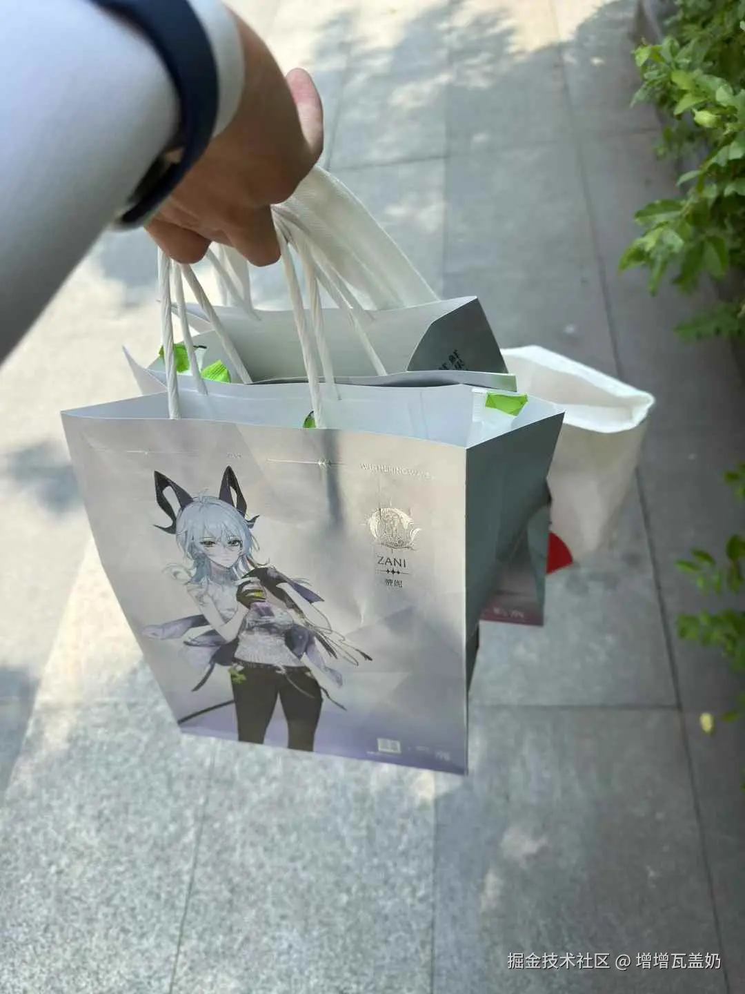 增增瓦盖奶于2025-04-28 06:39发布的图片