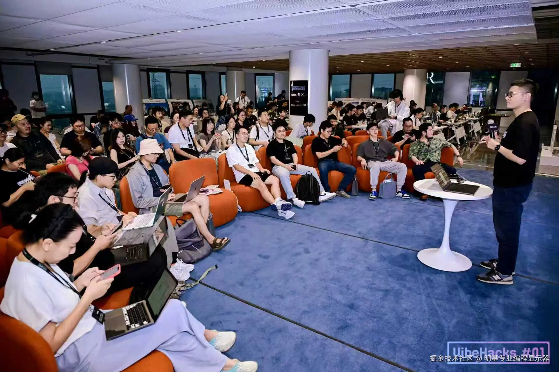 明基专业编程显示器于2025-09-18 16:33发布的图片